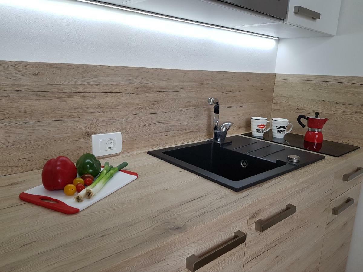 Apartment Nena With Private Free Parking Opatija Exterior photo