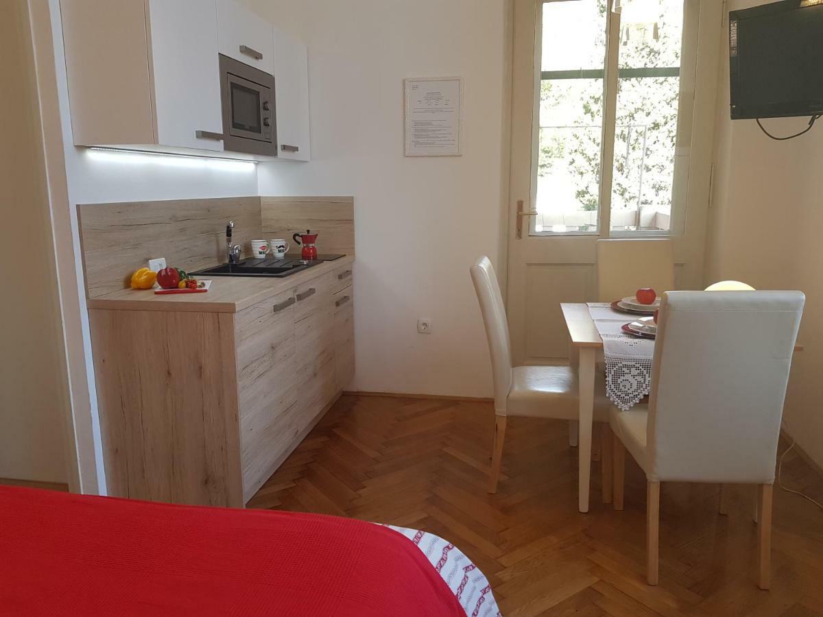 Apartment Nena With Private Free Parking Opatija Exterior photo